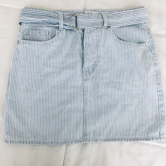 Forever 21 Dresses & Skirts - Striped mini skirt
